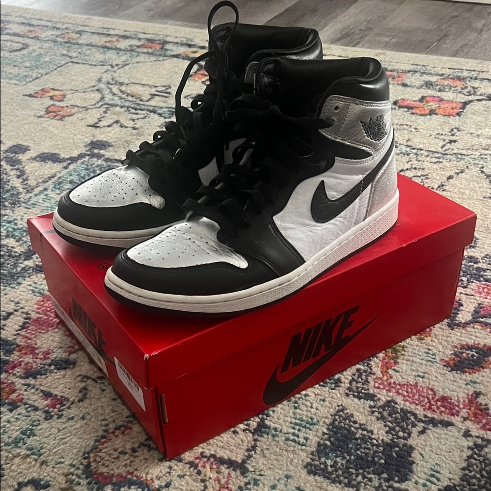 Nike Jordan 1 high OG Black and White High-Top Shoes